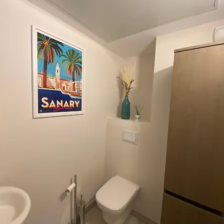 Apartment Spacieux Avec Jardin Dans De Grand Standing Avec Piscine